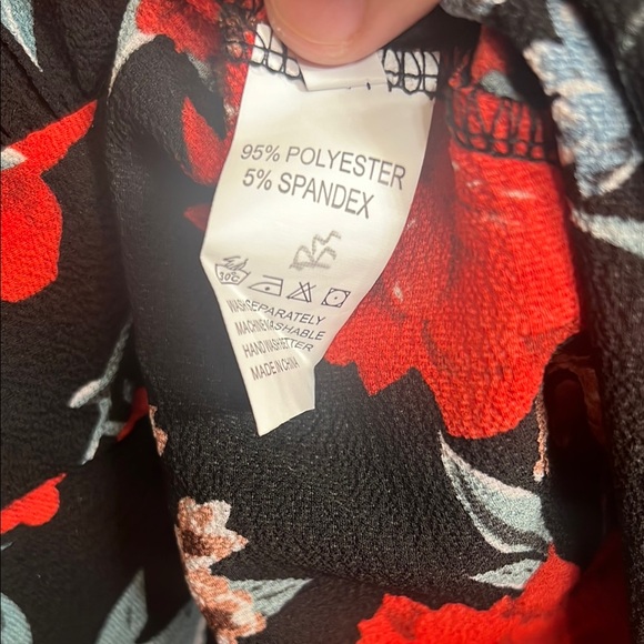 Amazon Black and Red Floral Jumpsuit with Long Sleeves - Picture 8 of 9